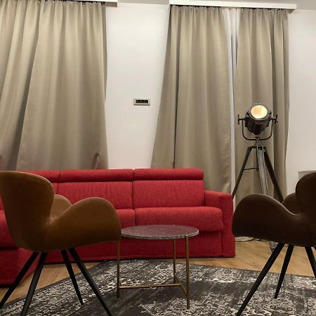 غييكا Hyatt Apartment المظهر الخارجي الصورة